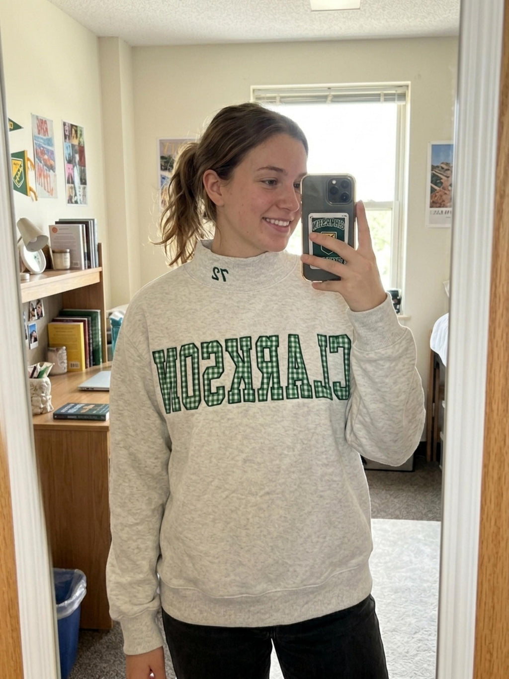 St. Michael Plaid Appliqué Embroidered Sweatshirt