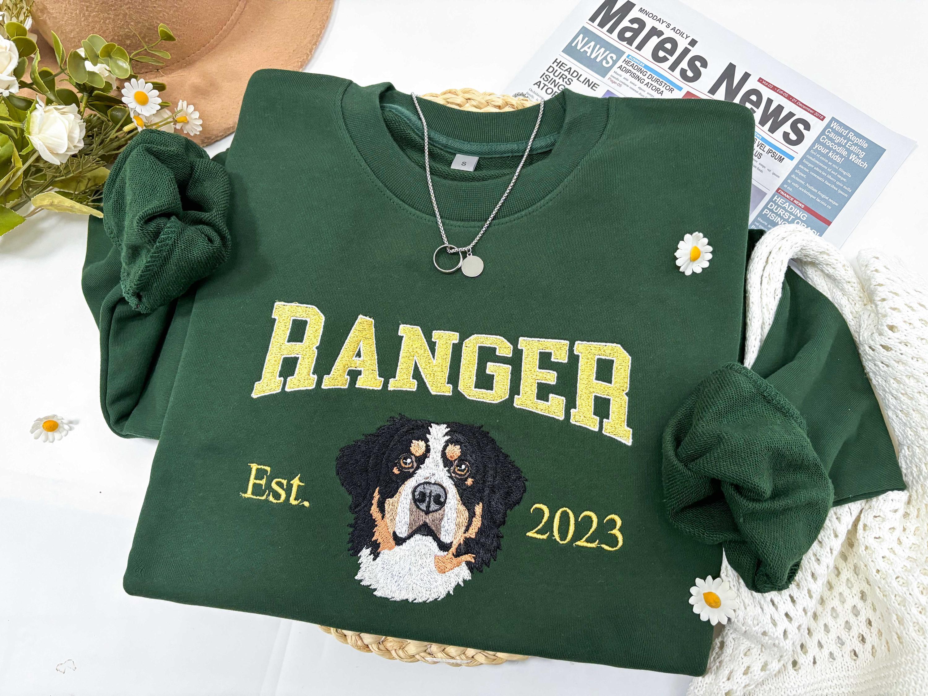 Personalized Pet Portrait Embroidered Sweatshirt